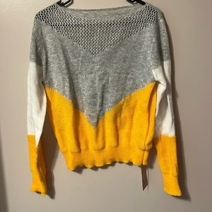 Emery Rose Sweater NWT